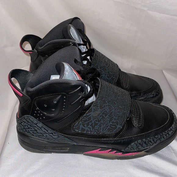 Jordan’s Son of Mars - Picture 1 of 5
